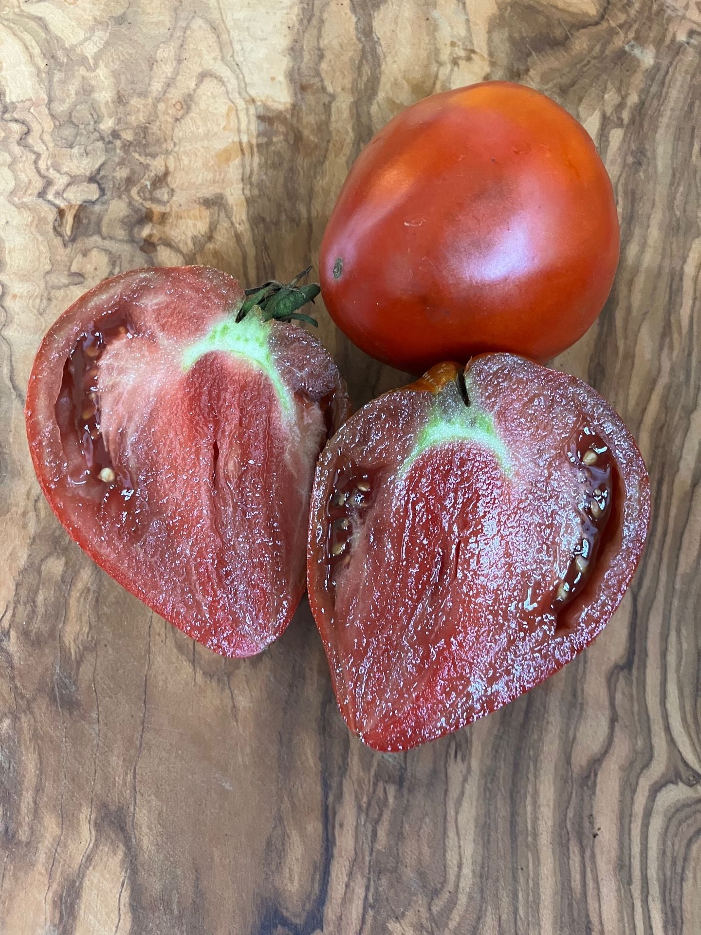 Black Truffle Japanese tomato seeds for home gardening